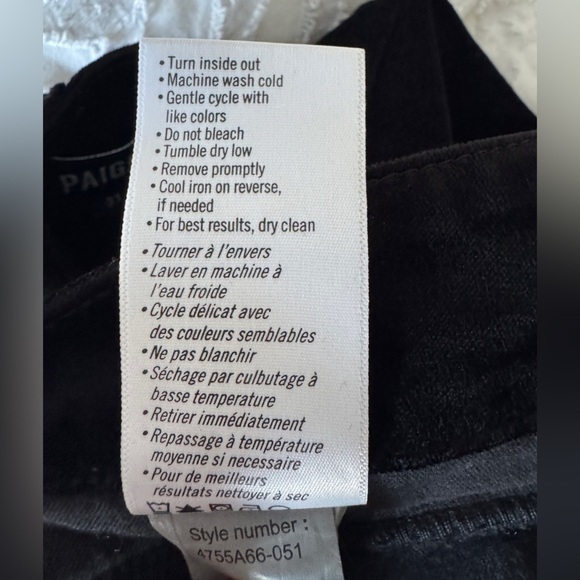 ⭐️Exceptional Velvet Paige Manhattan High Rise Bootcut Black Pants - 31 New - Picture 9 of 9